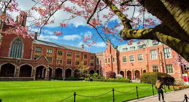 queens university belfast 740x400