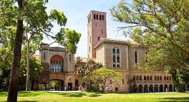 the university of western australia 740x400