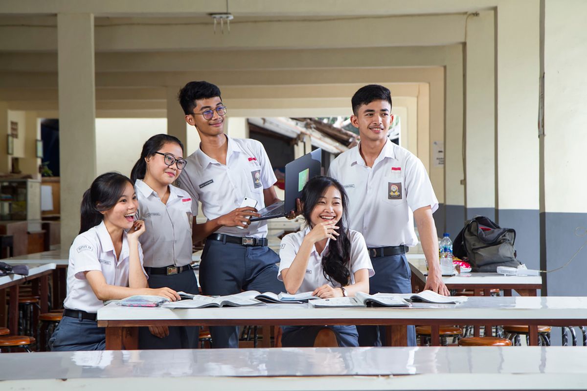 Lulusan SMK Bisa Kuliah di Luar Negeri