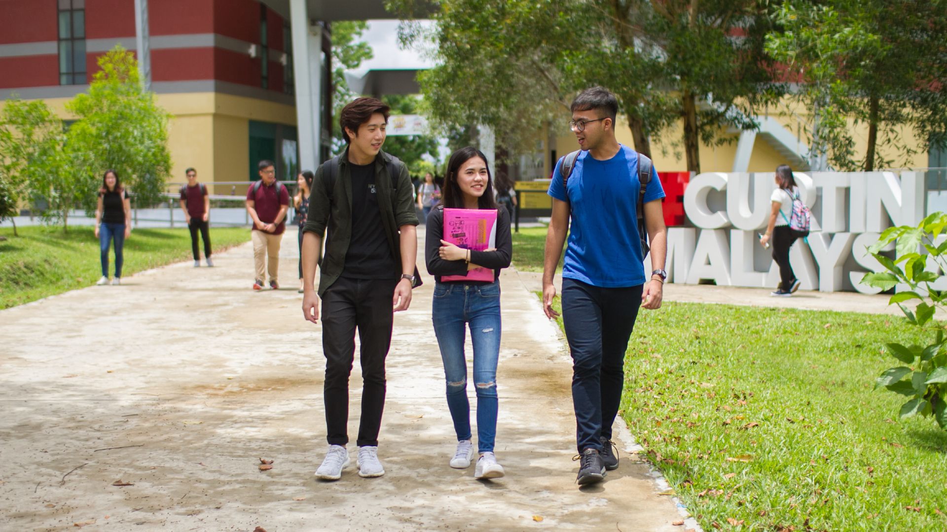 curtin univ malaysia