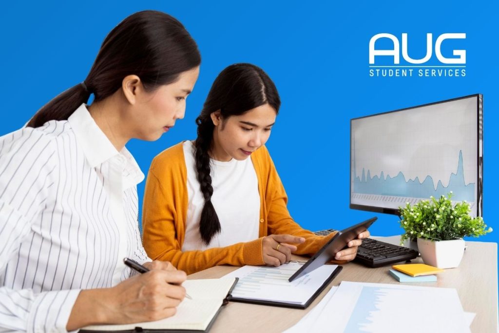 Perbedaan Jurusan Ekonomi Murni dan Bisnis: Mana yang Cocok buat Kamu?