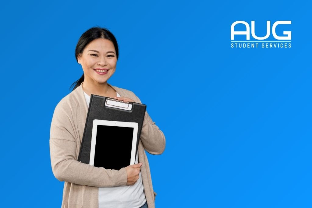 Jurusan Pendidikan: Gak Cuma Jadi Guru, Ini Peluang Karier Strategis di Era Digital