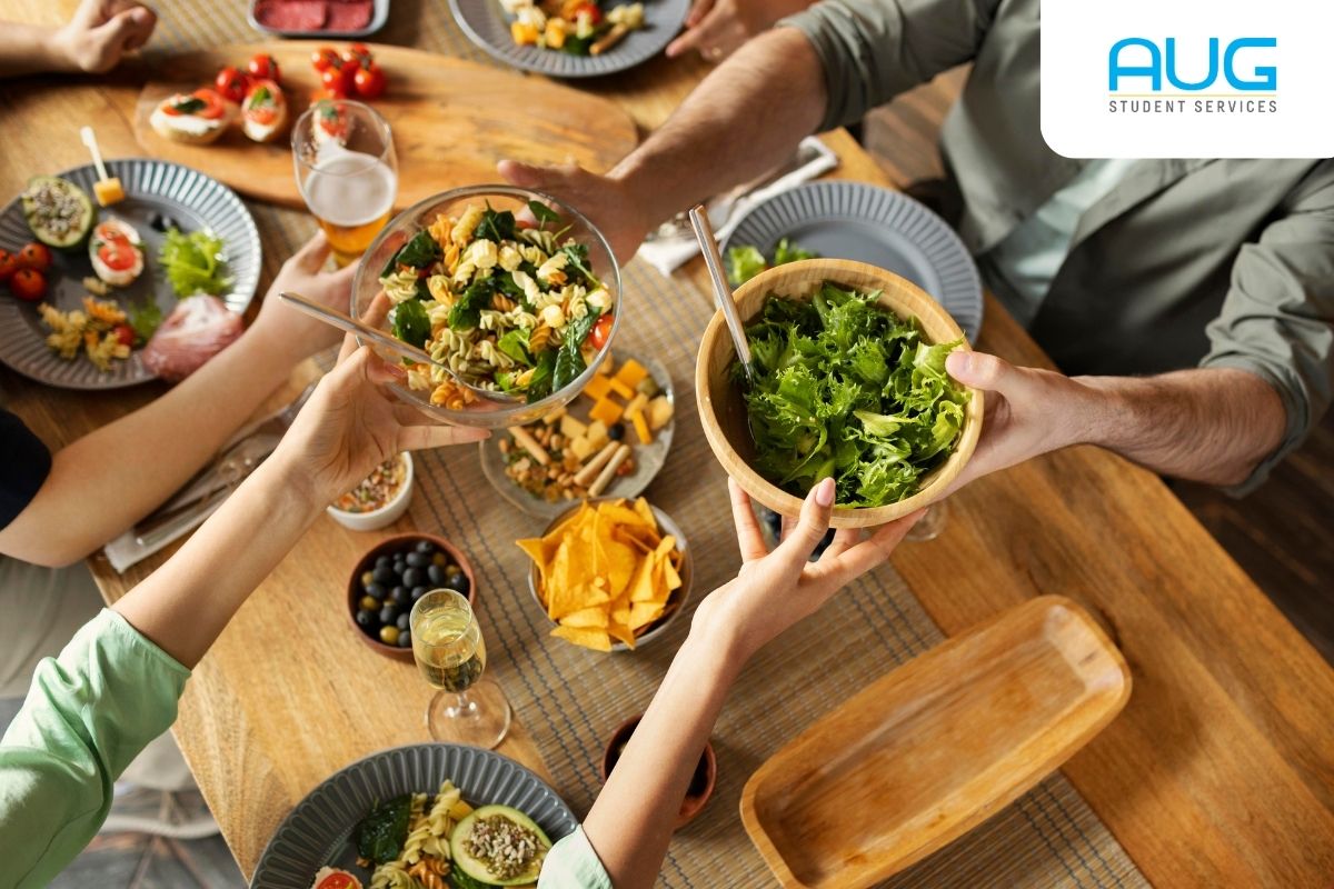 Hacks & Survival Guide Ramadan in UK 2026 buat Students!