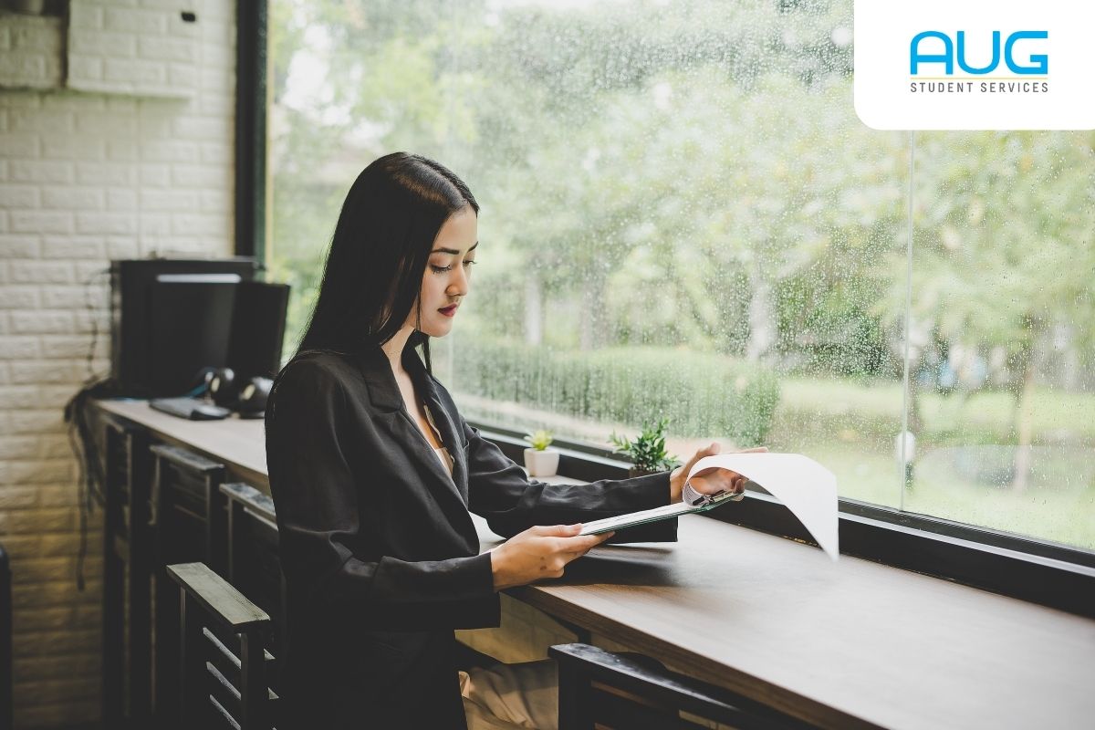 Bongkar Rahasia Kuliah di Switzerland: Magang Digaji Mahal!