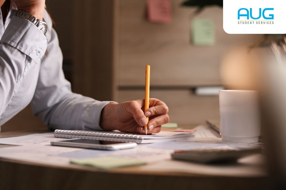 Tembus Skor 7.0+: Rahasia IELTS Writing Anti Template!