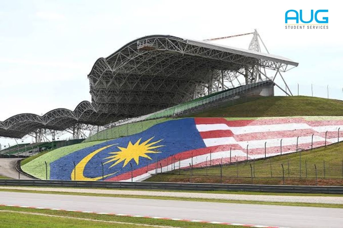 Xiamen Cabang Malaysia: Ijazah Asli China, Beasiswa 50%!