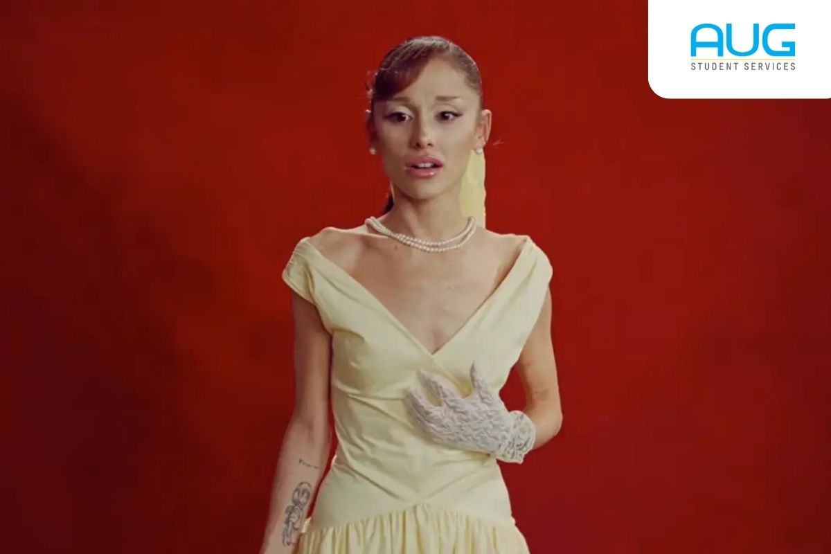 Ariana Grande Kritik Toxic Beauty Standard di MV Petal