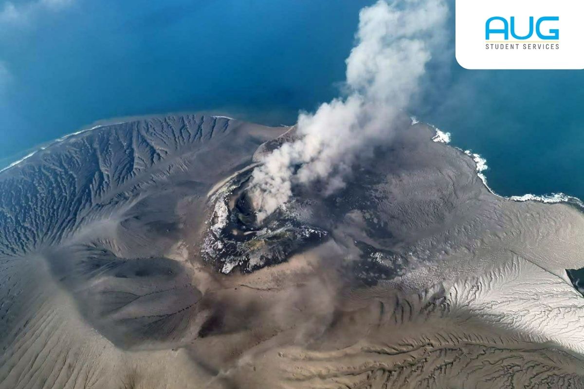 Bahaya Abu Vulkanik, Manfaat Ekosistem & Info Kuliah Geologi