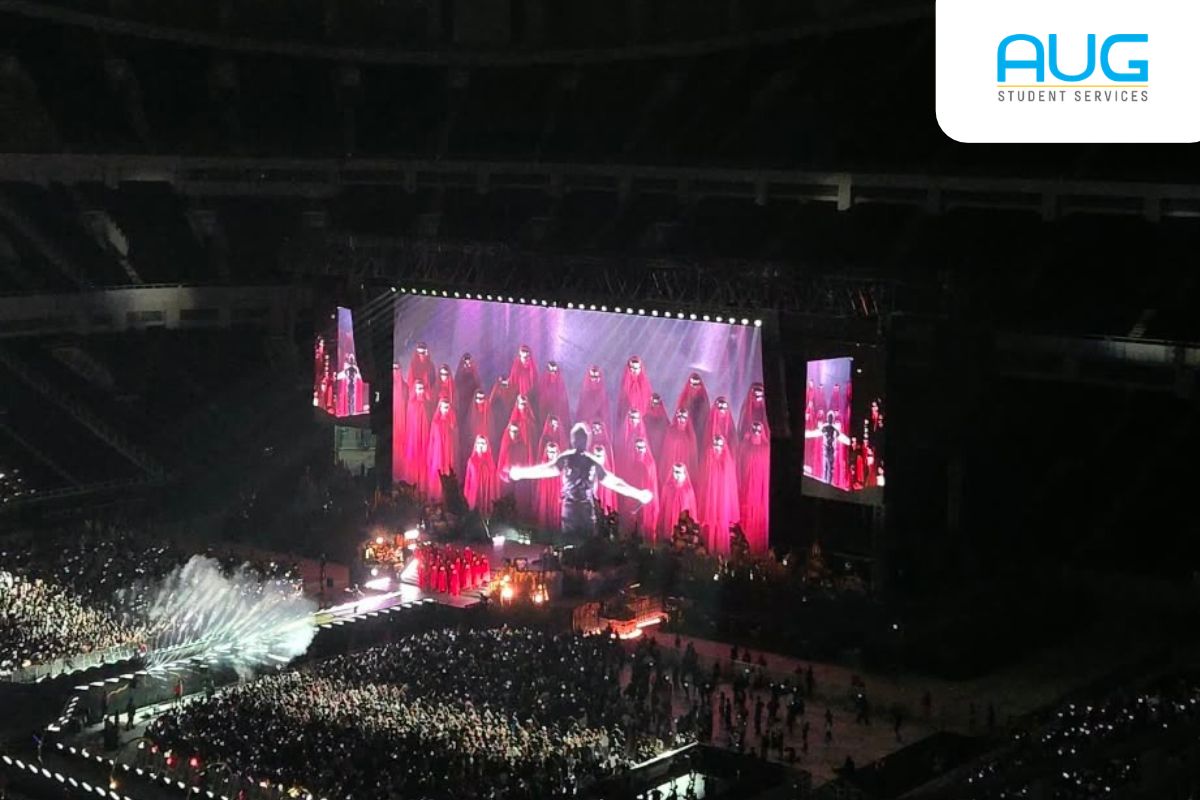 The Weeknd di Jakarta Tuai Pujian! Intip Stage Epic-nya