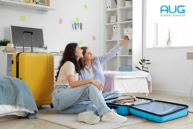 International student choosing student accommodation in Canada