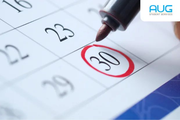 University application deadlines for Singapore students applying overseas
