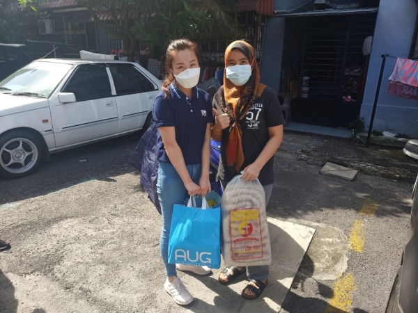 Lembah Pantai Residence