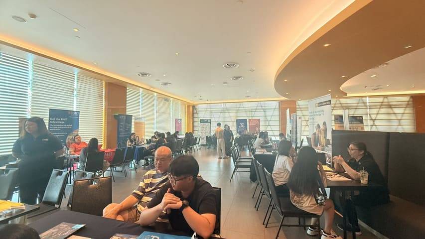 Go! AUS Education Fair 7